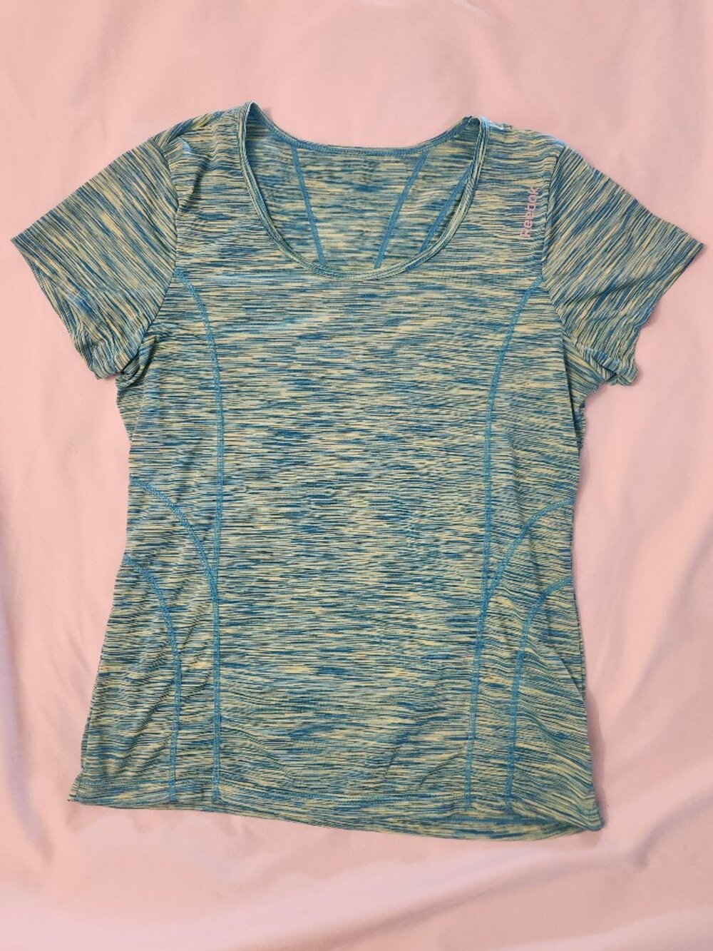 Reebok athletic short sleeve shirt